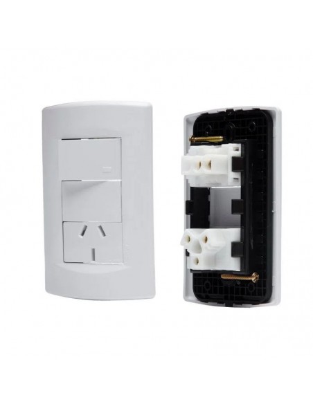 LLAVE LIFE SICA EMBUTIR 1 PUNTOS Y 1 TOMA 3 PAT CHATAS