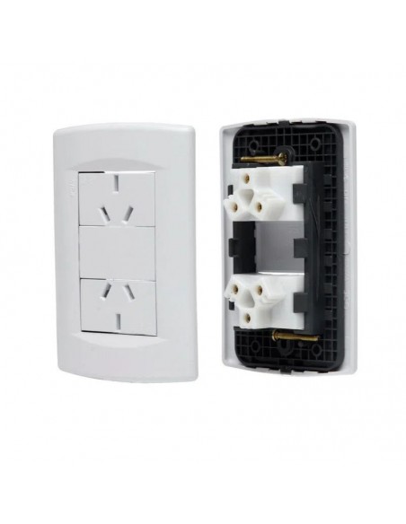 LLAVE LIFE SICA EMBUTIR 2 TOMA 3 PATAS CHATAS